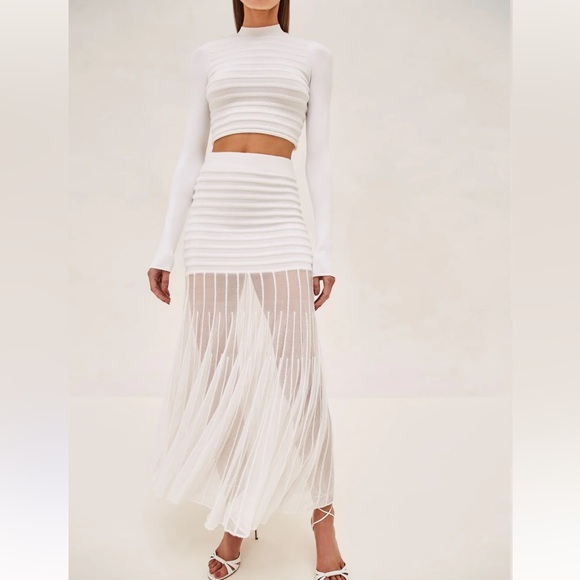 ALEXIS Hela Top & Franki Skirt MATCHING SET / Rehearsal Dinner Outfit - Picture 2 of 6